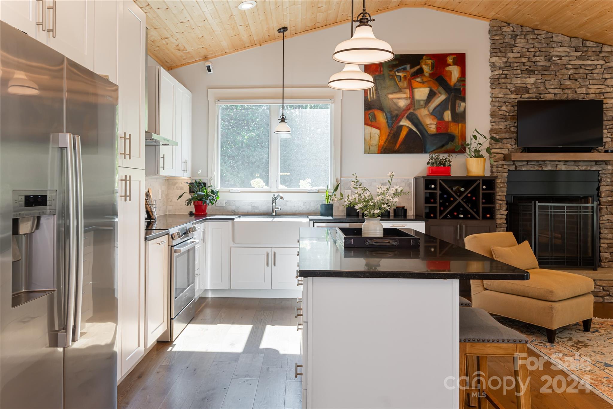 74 Wolfe Cove Road Asheville NC 28804