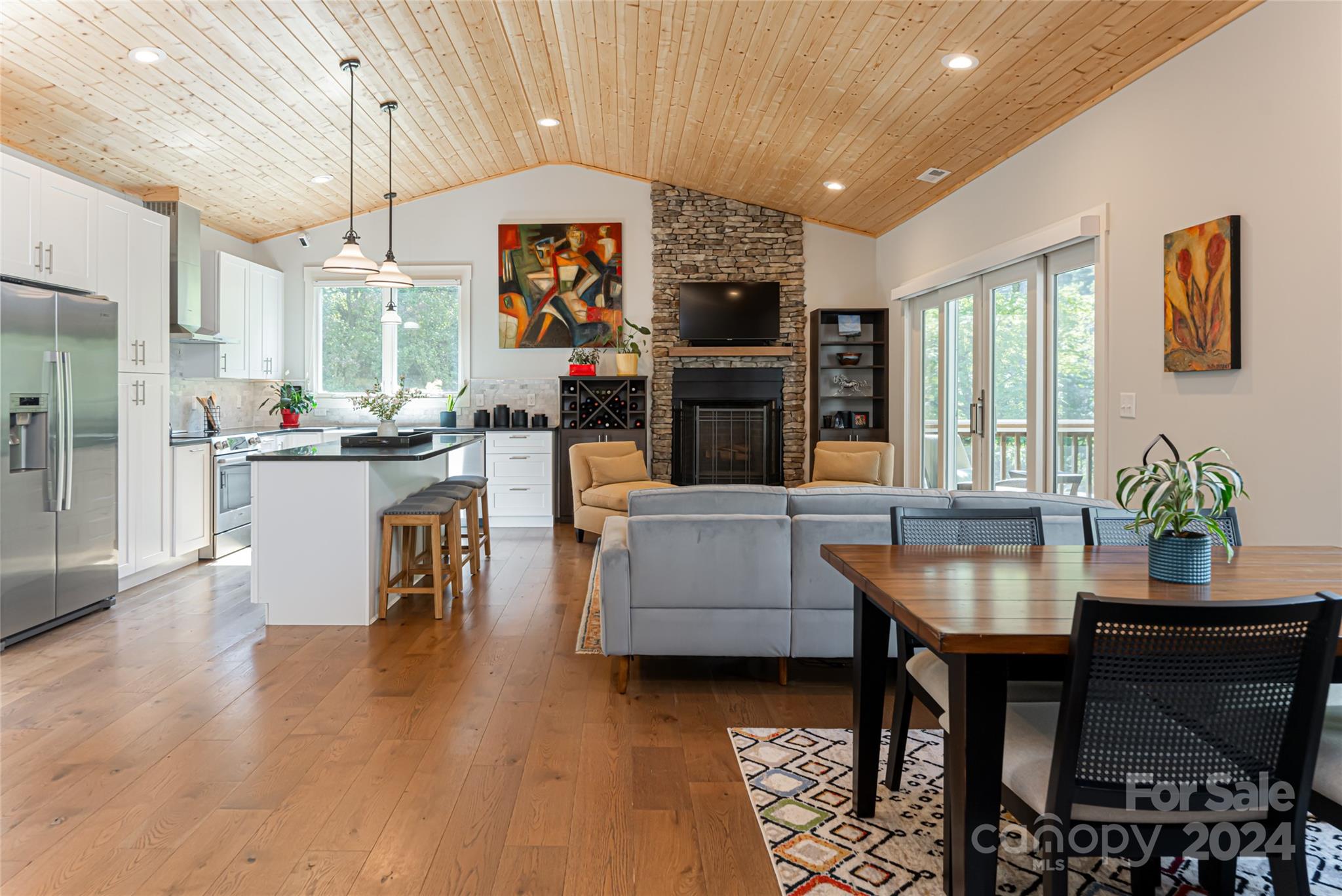 74 Wolfe Cove Road Asheville NC 28804