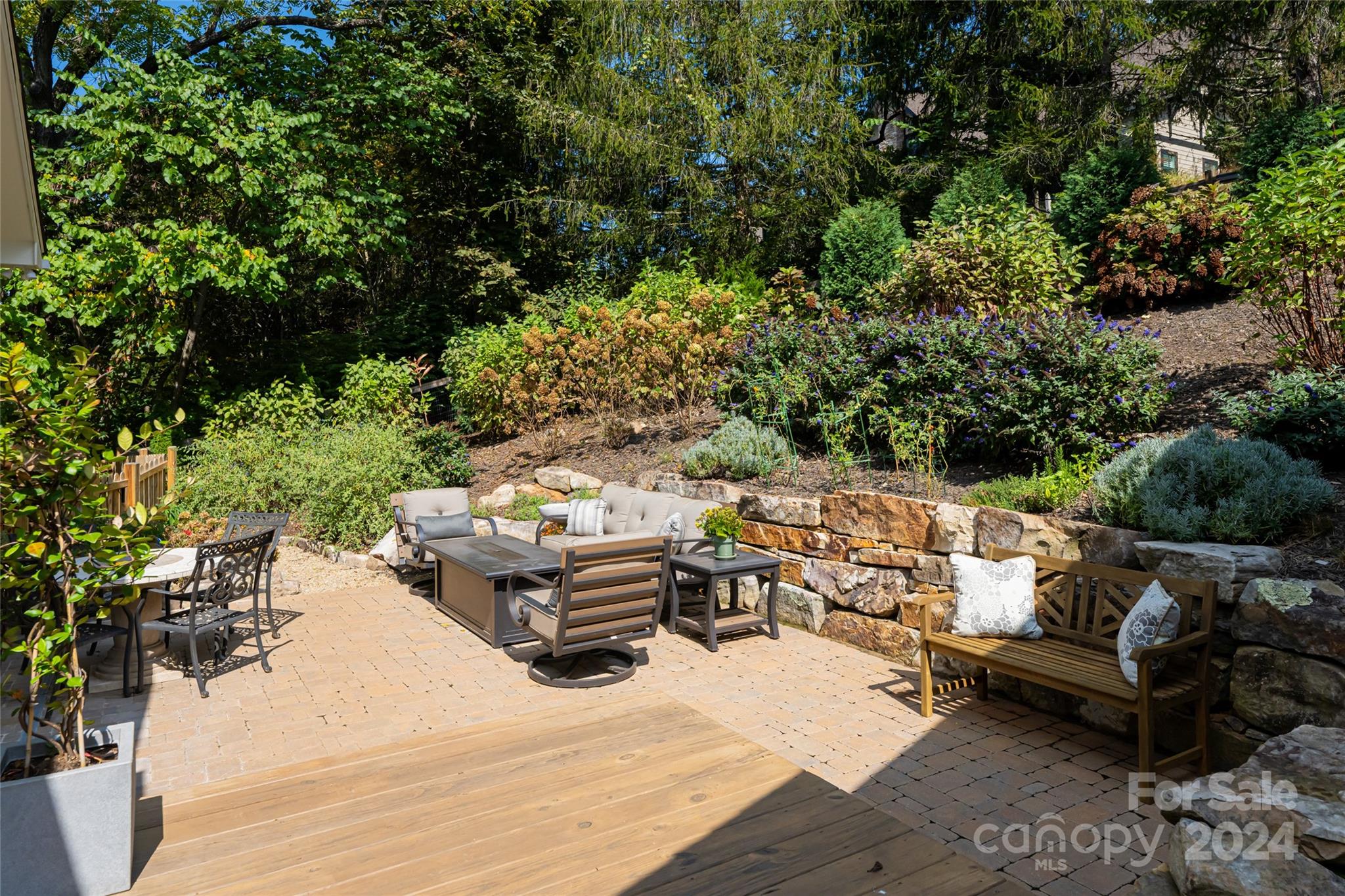 74 Wolfe Cove Road Asheville NC 28804