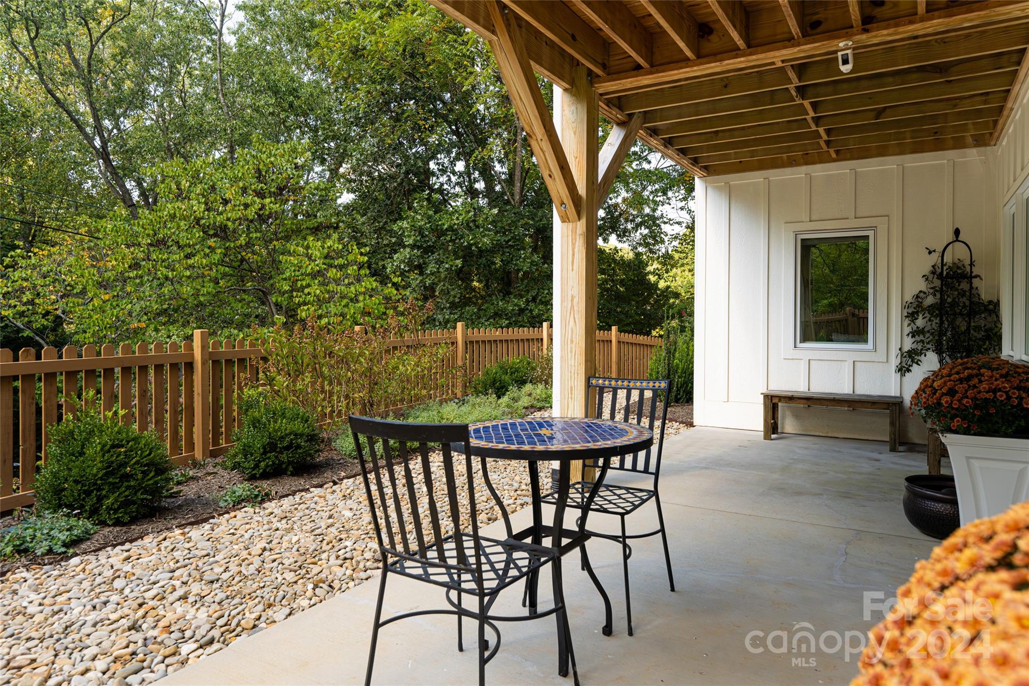 74 Wolfe Cove Road Asheville NC 28804