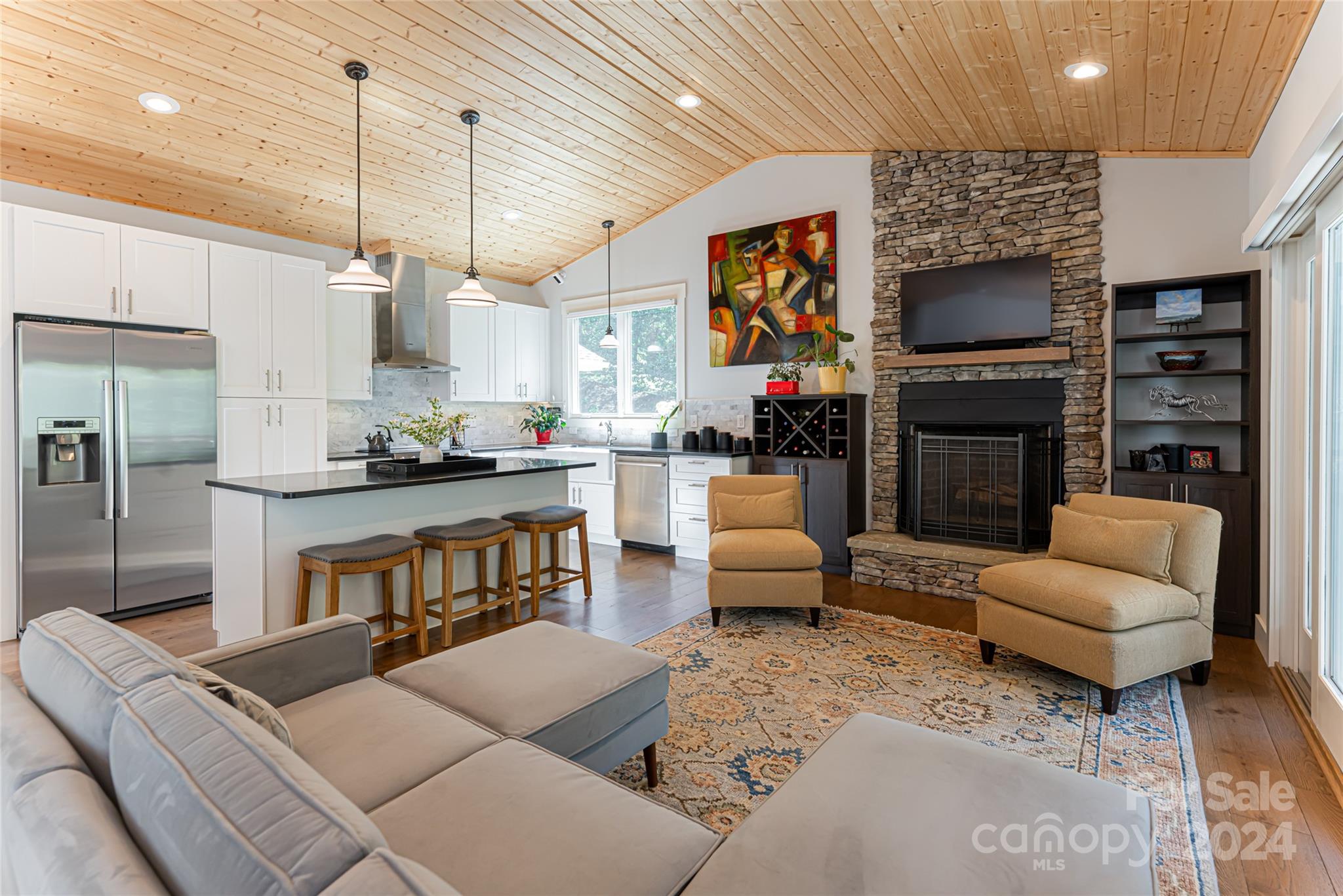 74 Wolfe Cove Road Asheville NC 28804