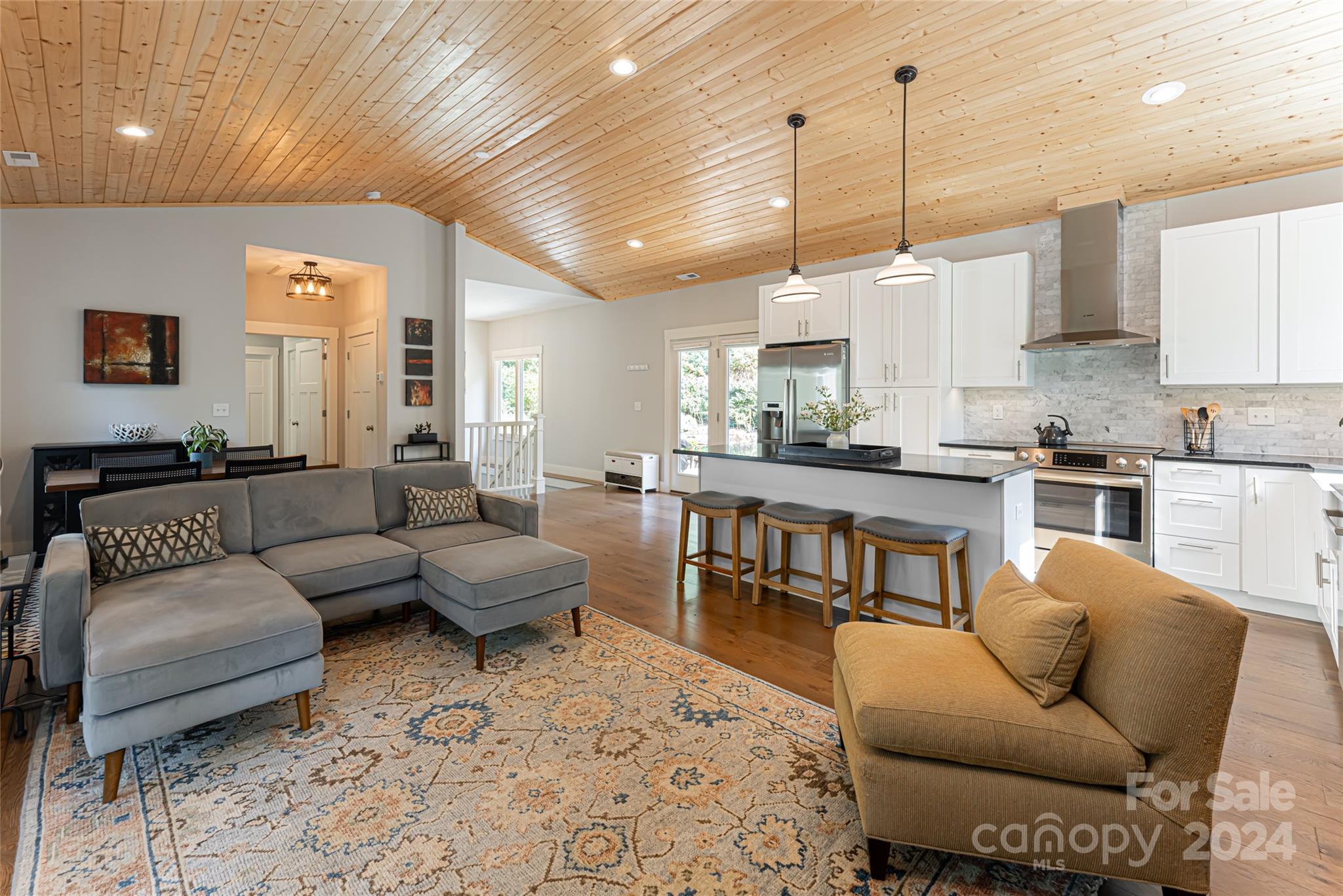 74 Wolfe Cove Road Asheville NC 28804