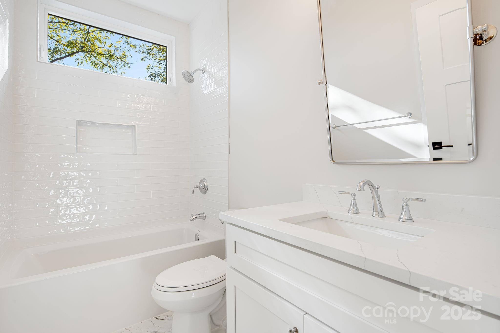 22 Crestview Street Asheville NC 28803