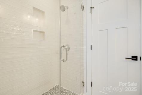22 Crestview Street Asheville NC 28803