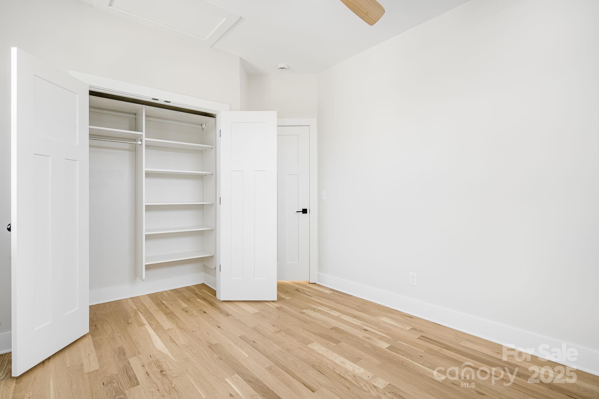 22 Crestview Street Asheville NC 28803