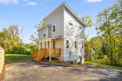 22 Crestview Street Asheville NC 28803