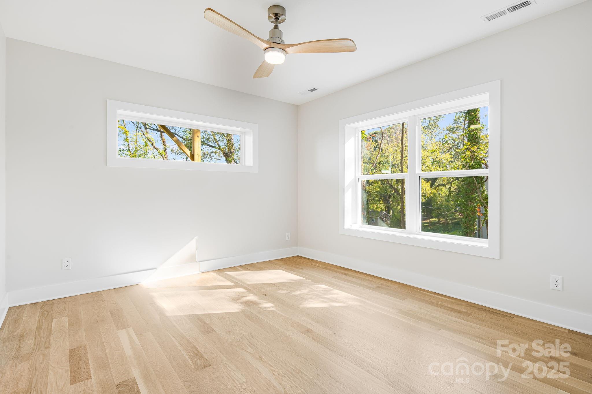 22 Crestview Street Asheville NC 28803