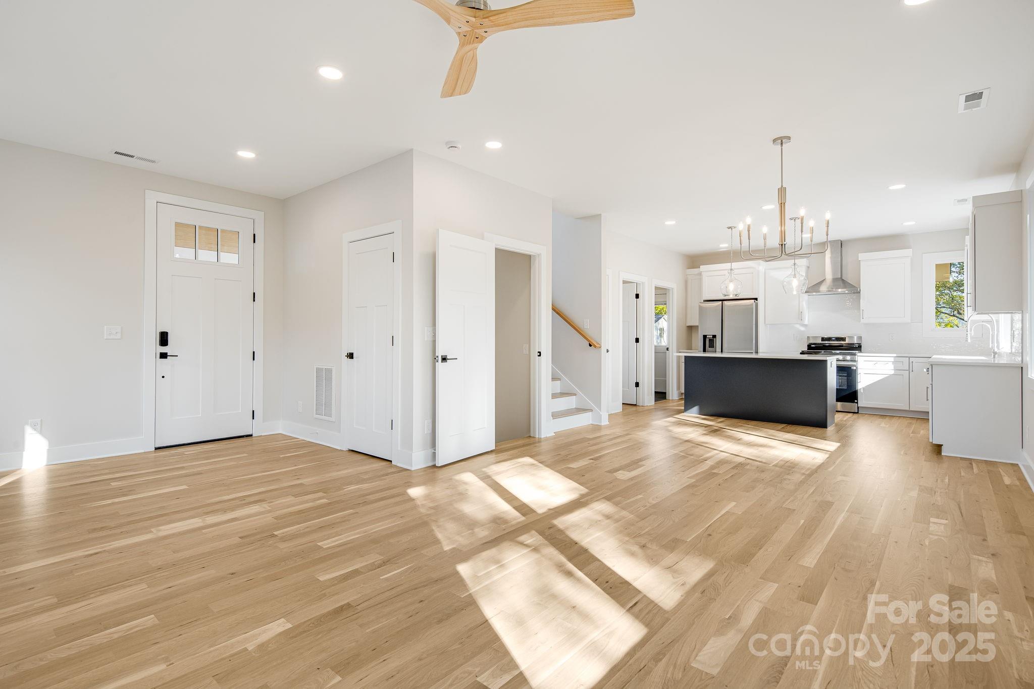 22 Crestview Street Asheville NC 28803