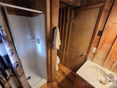 692 Buck Hill Road Newland NC 28657