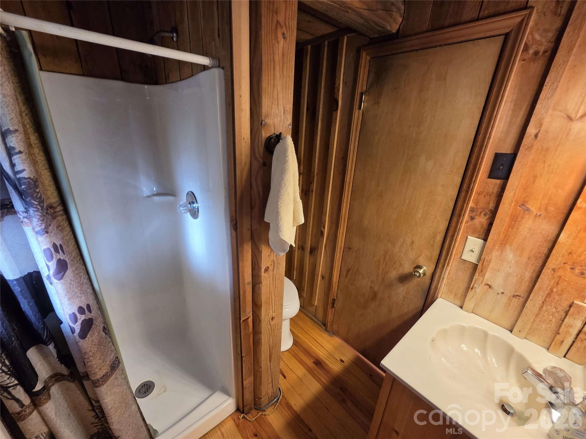 692 Buck Hill Road Newland NC 28657