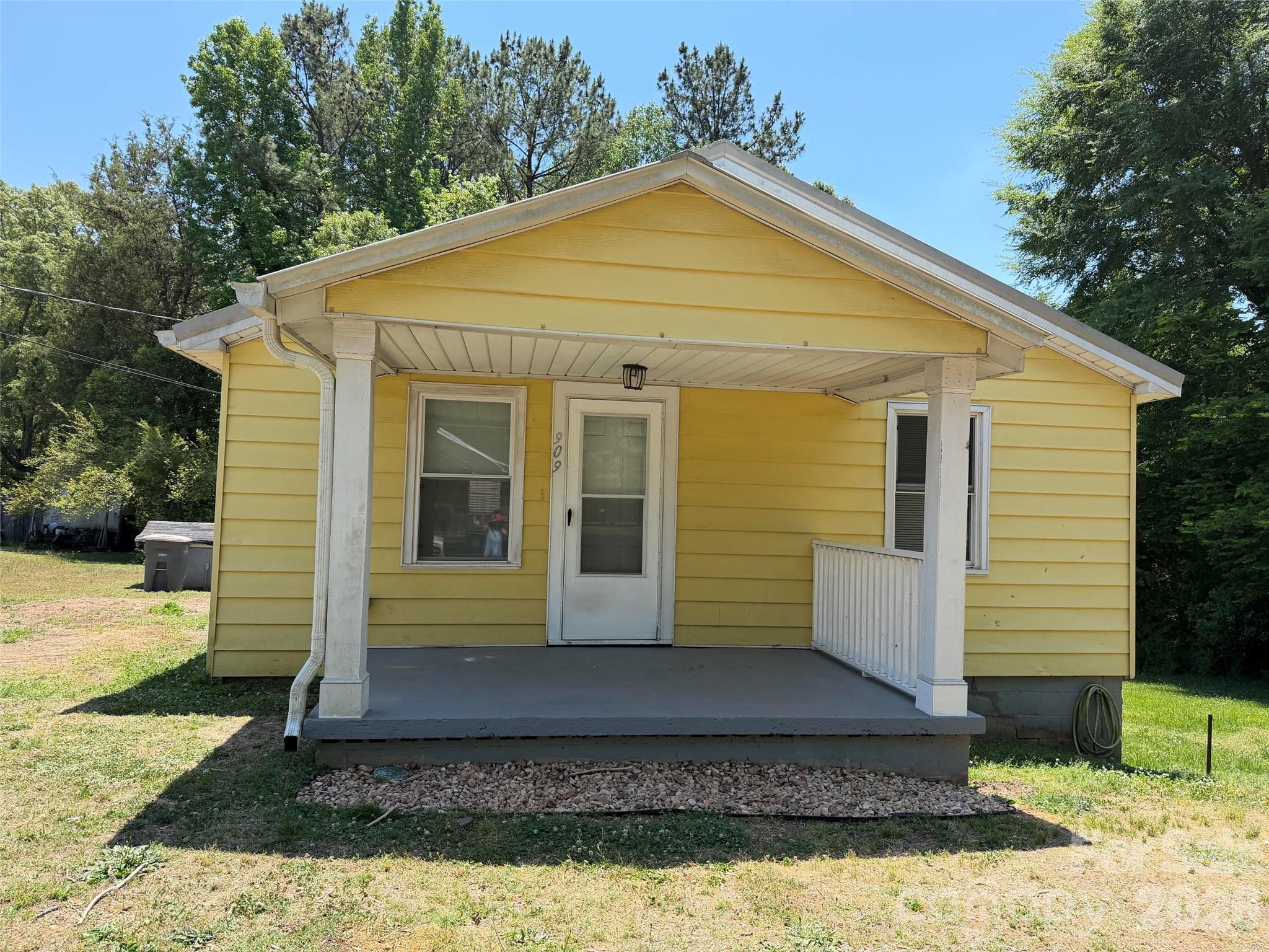 909 Cub Street Kannapolis NC 28081