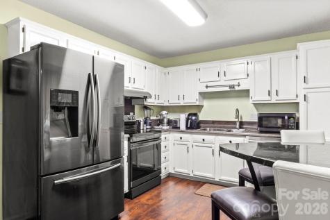 516 Majestic Court SE Concord NC 28025