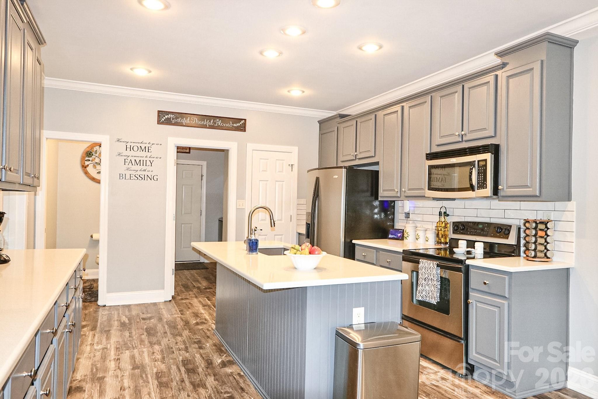 3127 Yorkshire Lane Boonville NC 27011