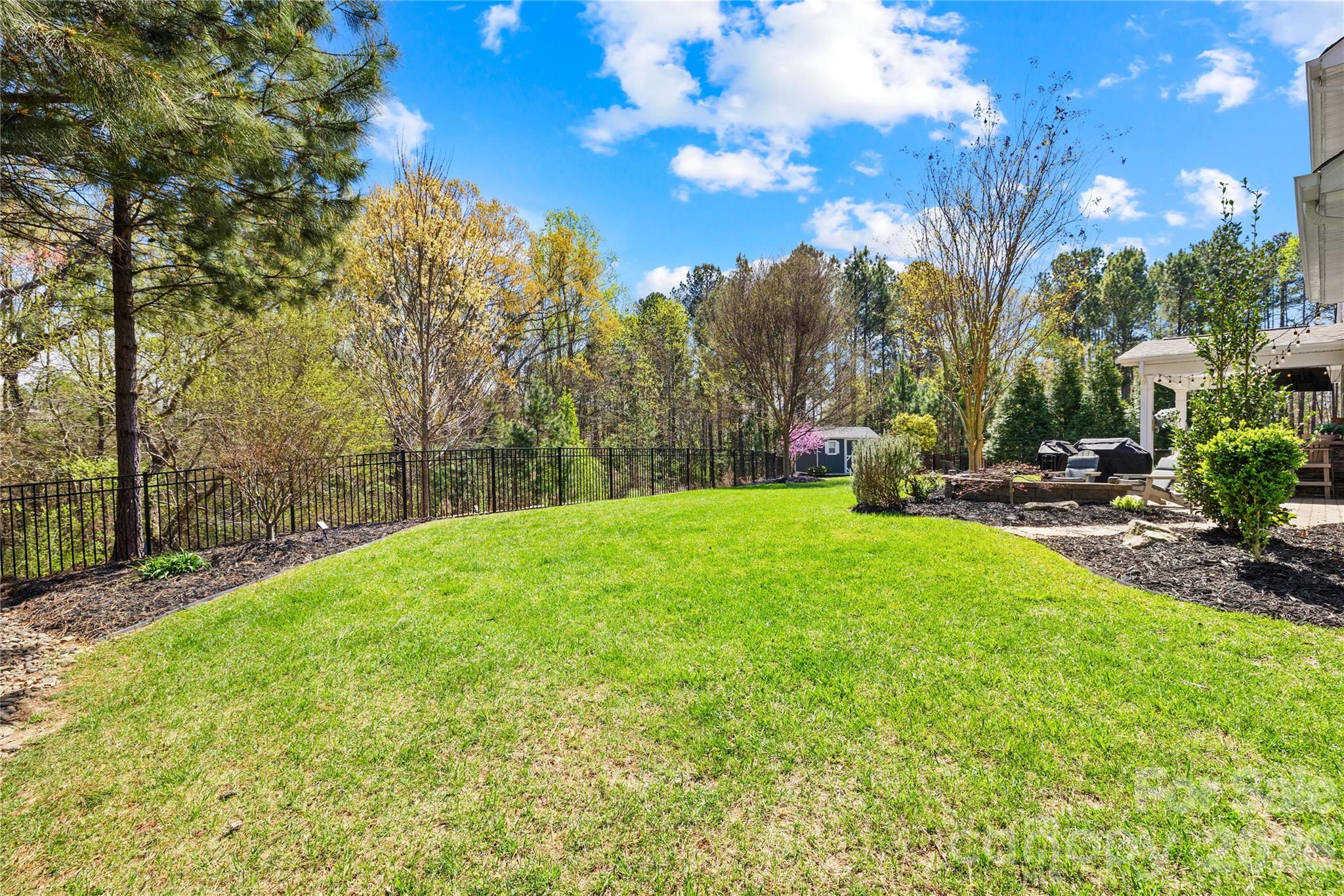 7682 Lazy Hollow Lane Denver NC 28037