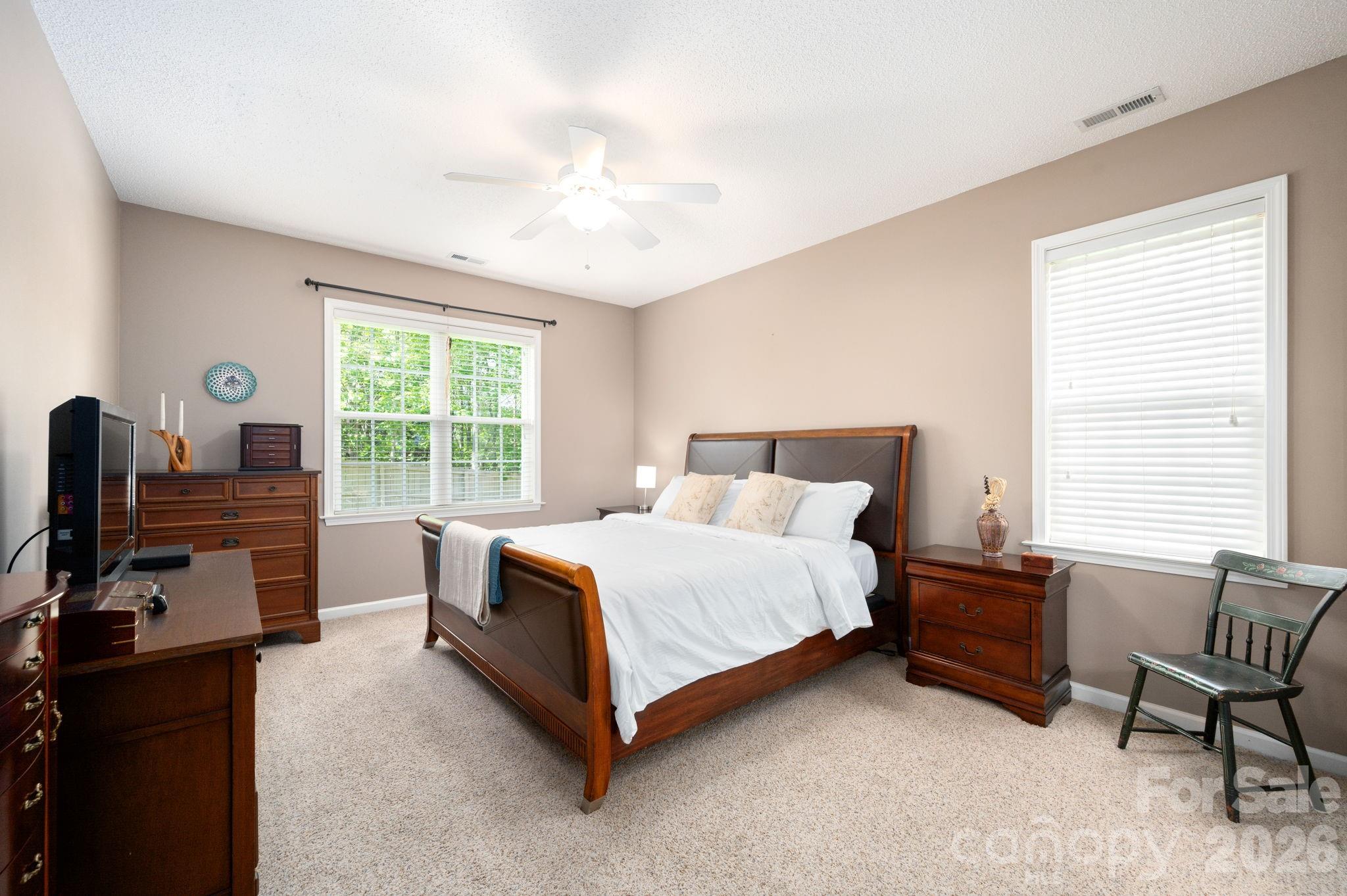 102 W Farm Creek Drive Asheville NC 28806