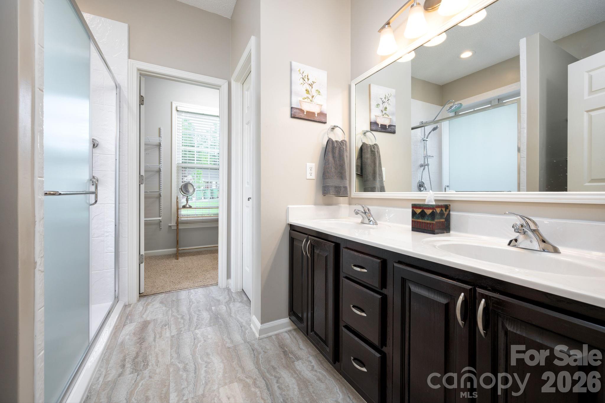 102 W Farm Creek Drive Asheville NC 28806