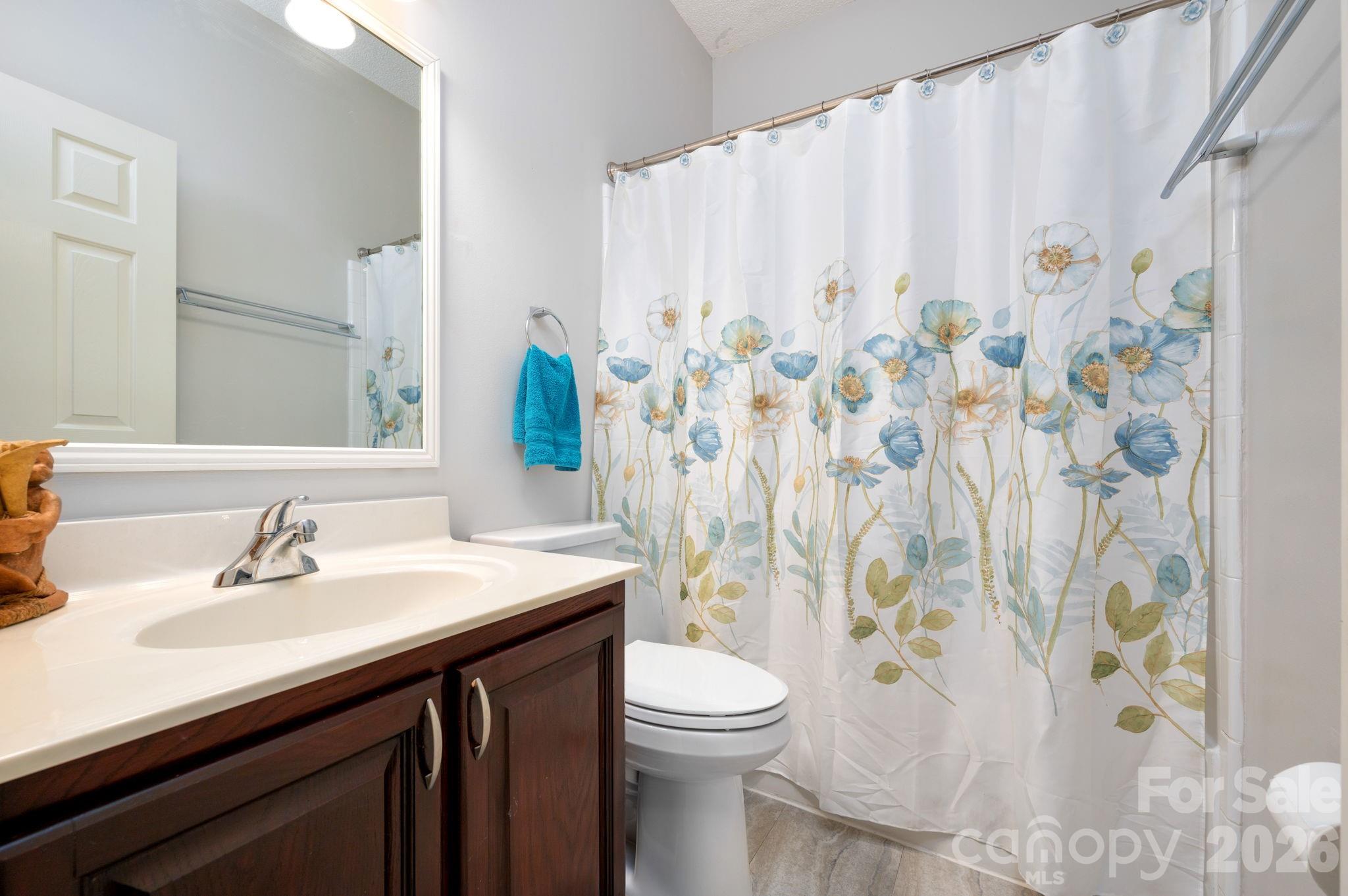 102 W Farm Creek Drive Asheville NC 28806
