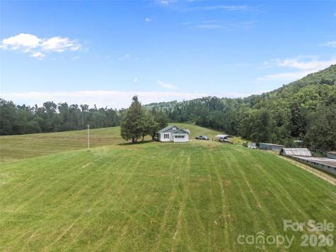 1305 Halltown Road Spruce Pine NC 28777