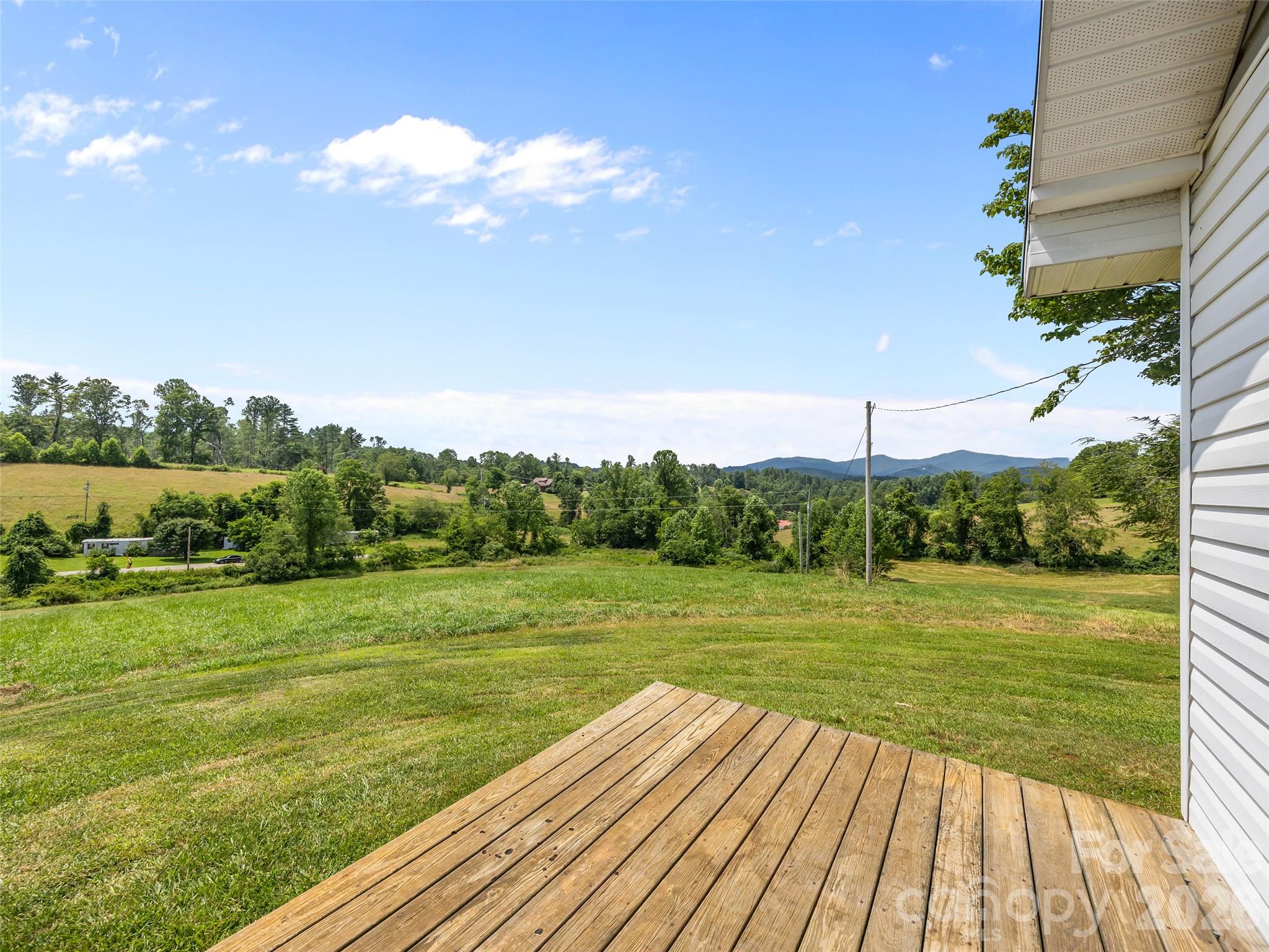 1305 Halltown Road Spruce Pine NC 28777