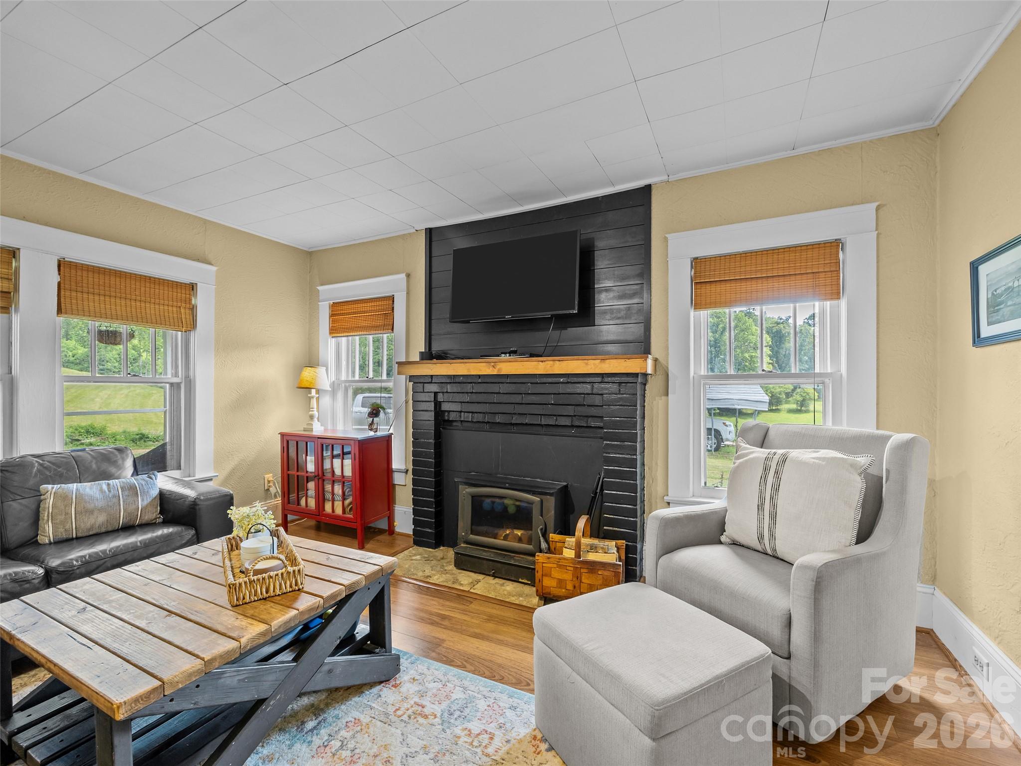 1305 Halltown Road Spruce Pine NC 28777