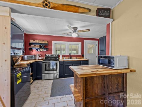 1305 Halltown Road Spruce Pine NC 28777