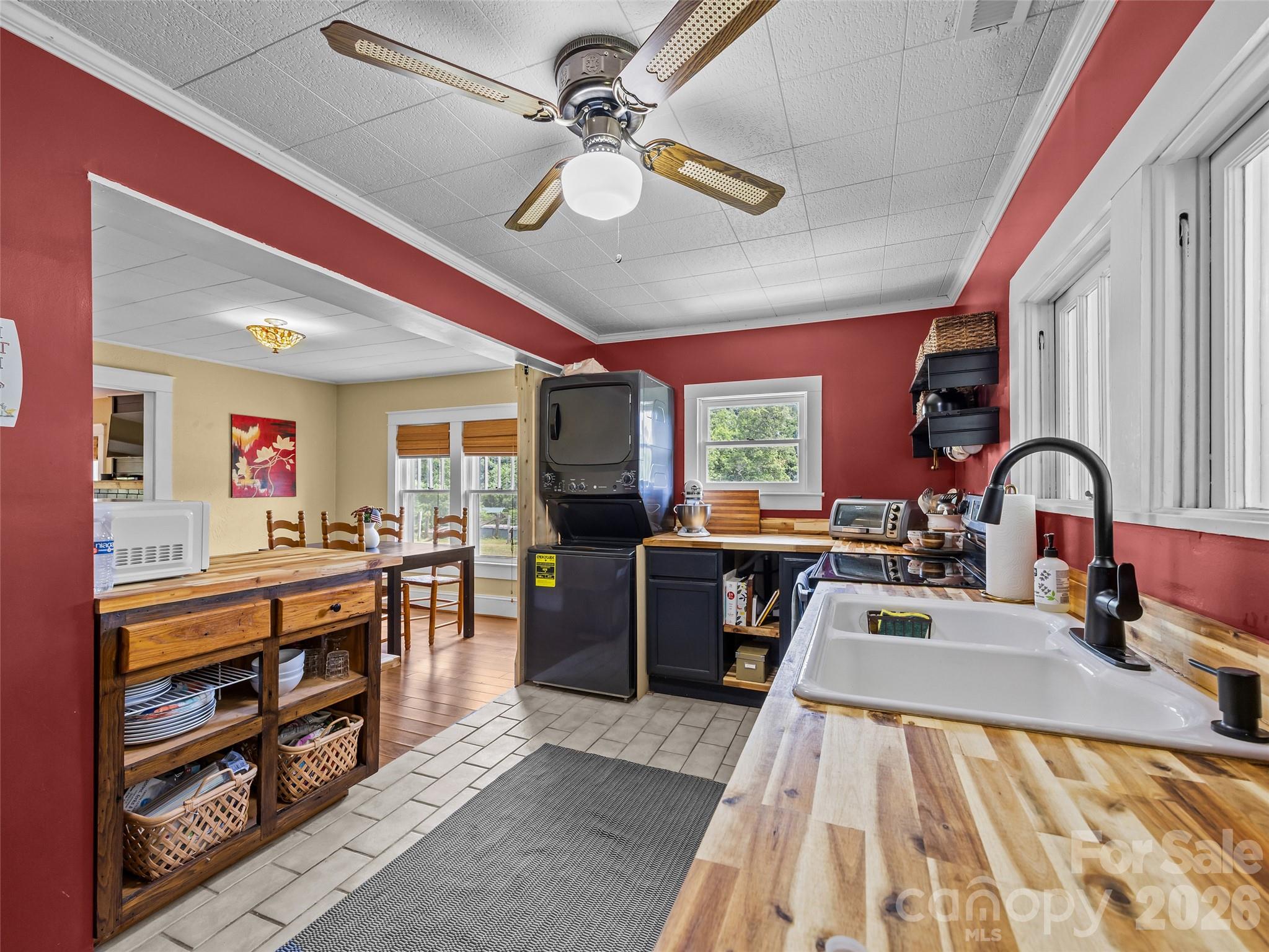 1305 Halltown Road Spruce Pine NC 28777