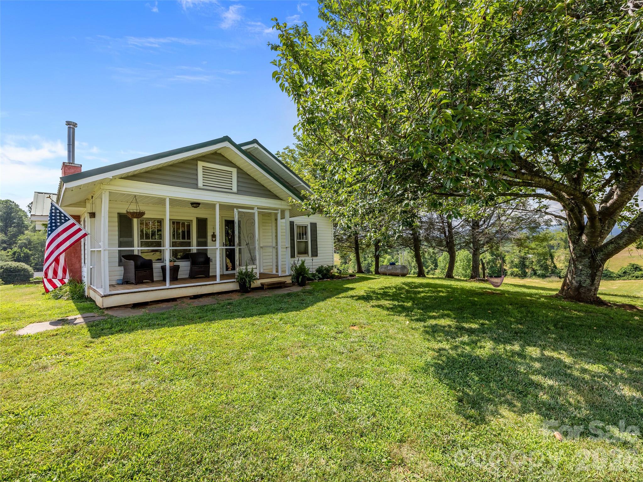 1305 Halltown Road Spruce Pine NC 28777