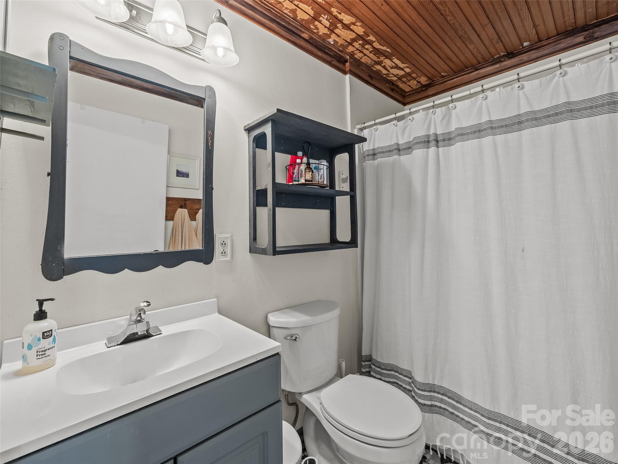 1305 Halltown Road Spruce Pine NC 28777