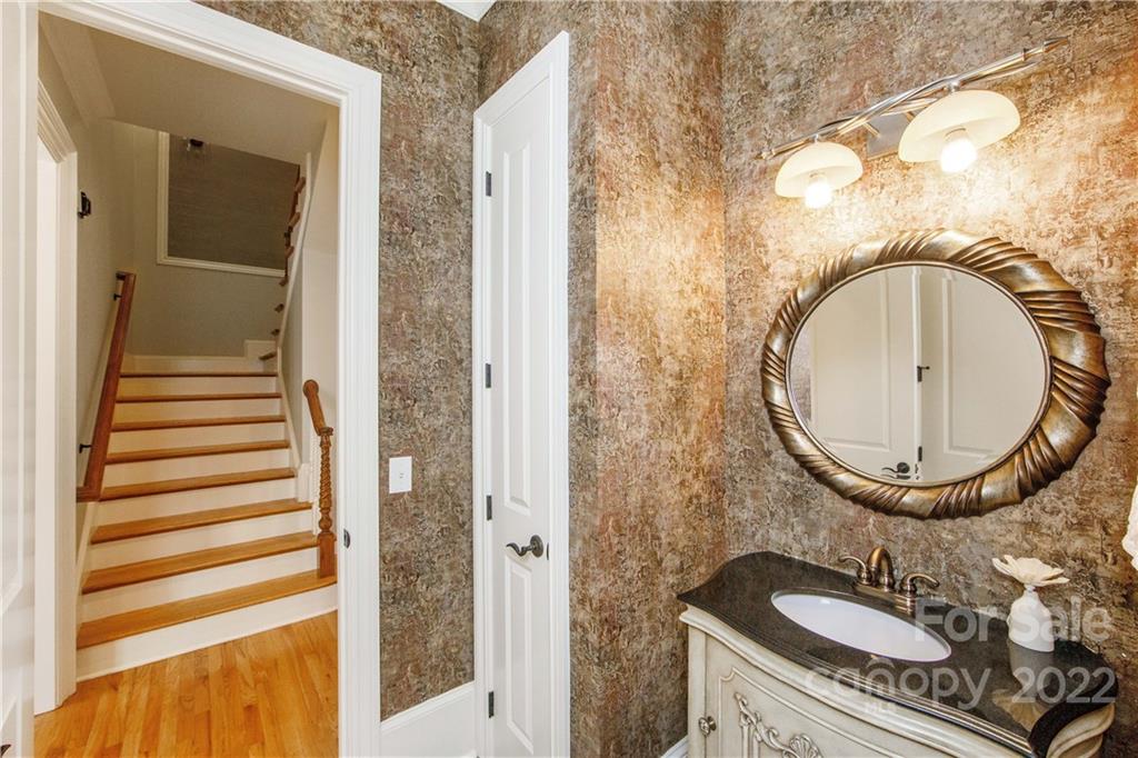 3331 Indian Meadows Lane Charlotte NC 28210