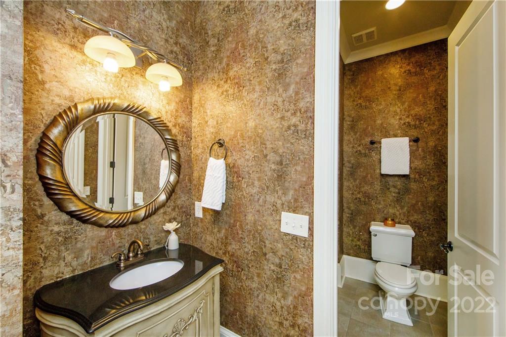 3331 Indian Meadows Lane Charlotte NC 28210