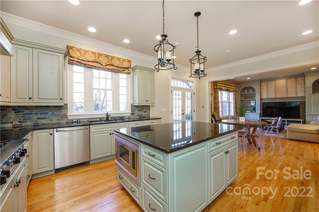 3331 Indian Meadows Lane Charlotte NC 28210