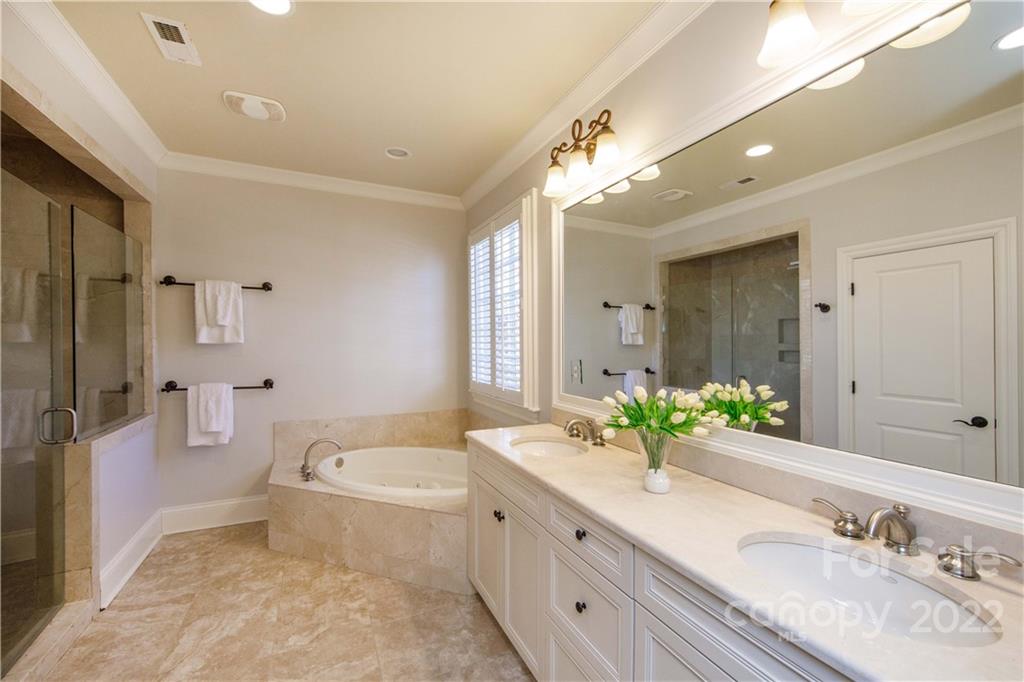 3331 Indian Meadows Lane Charlotte NC 28210