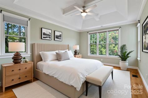 103 Village Pointe Lane Asheville NC 28803