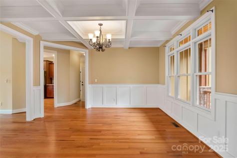 103 Village Pointe Lane Asheville NC 28803