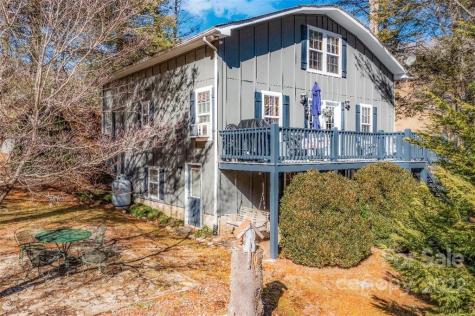 8184 Jacks Creek Road Green Mountain NC 28740