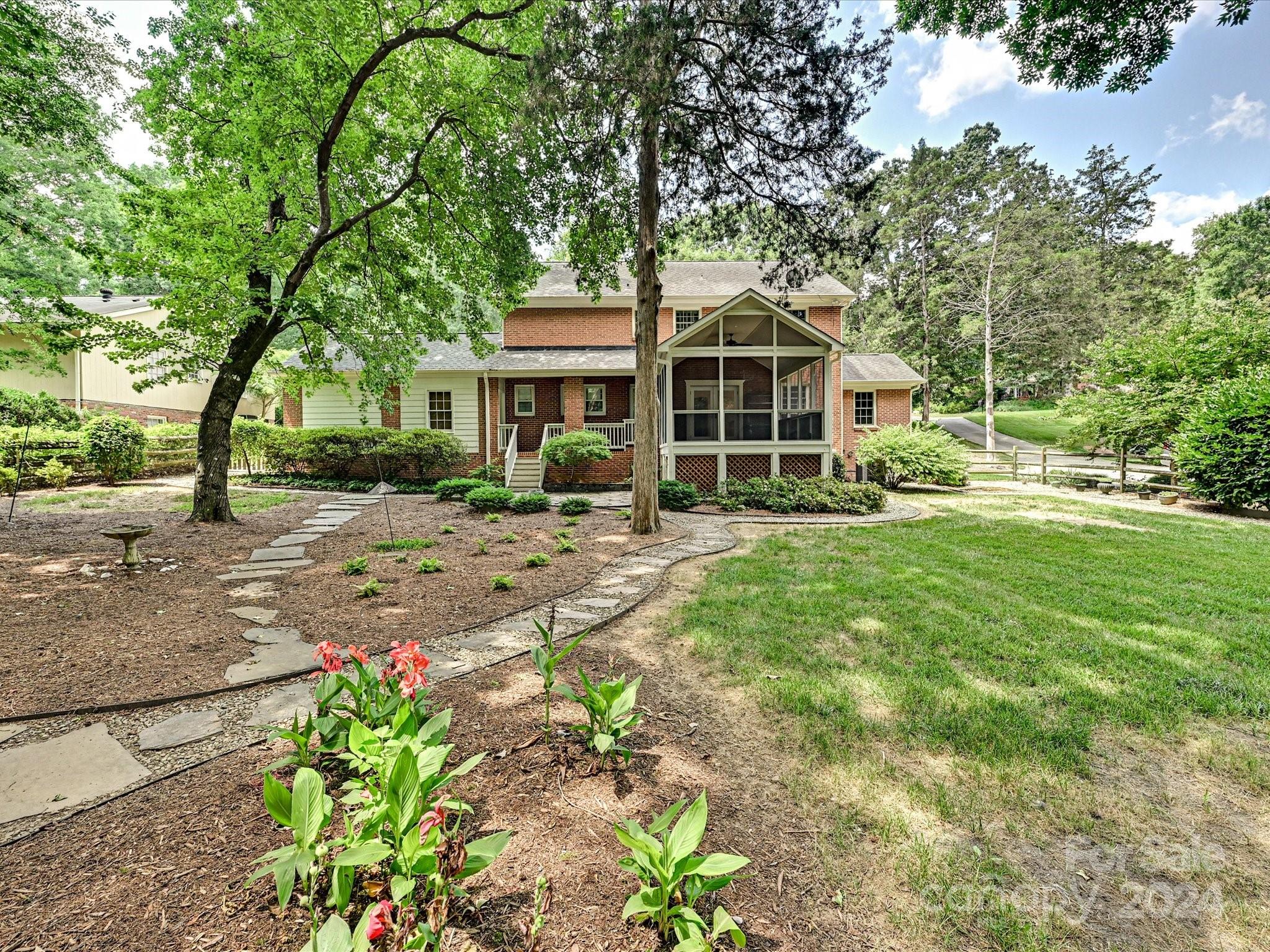 2450 Ainsdale Road Charlotte NC 28226