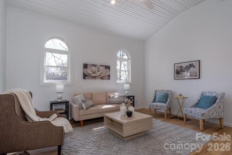 48 Elliott Road Brevard NC 28712