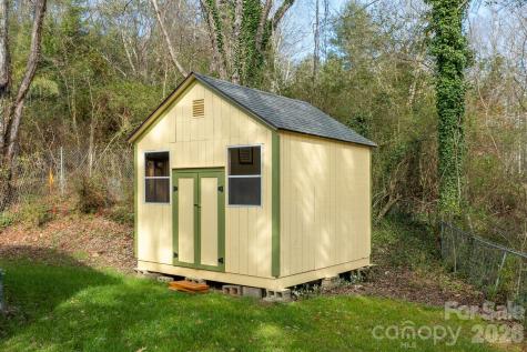 48 Elliott Road Brevard NC 28712