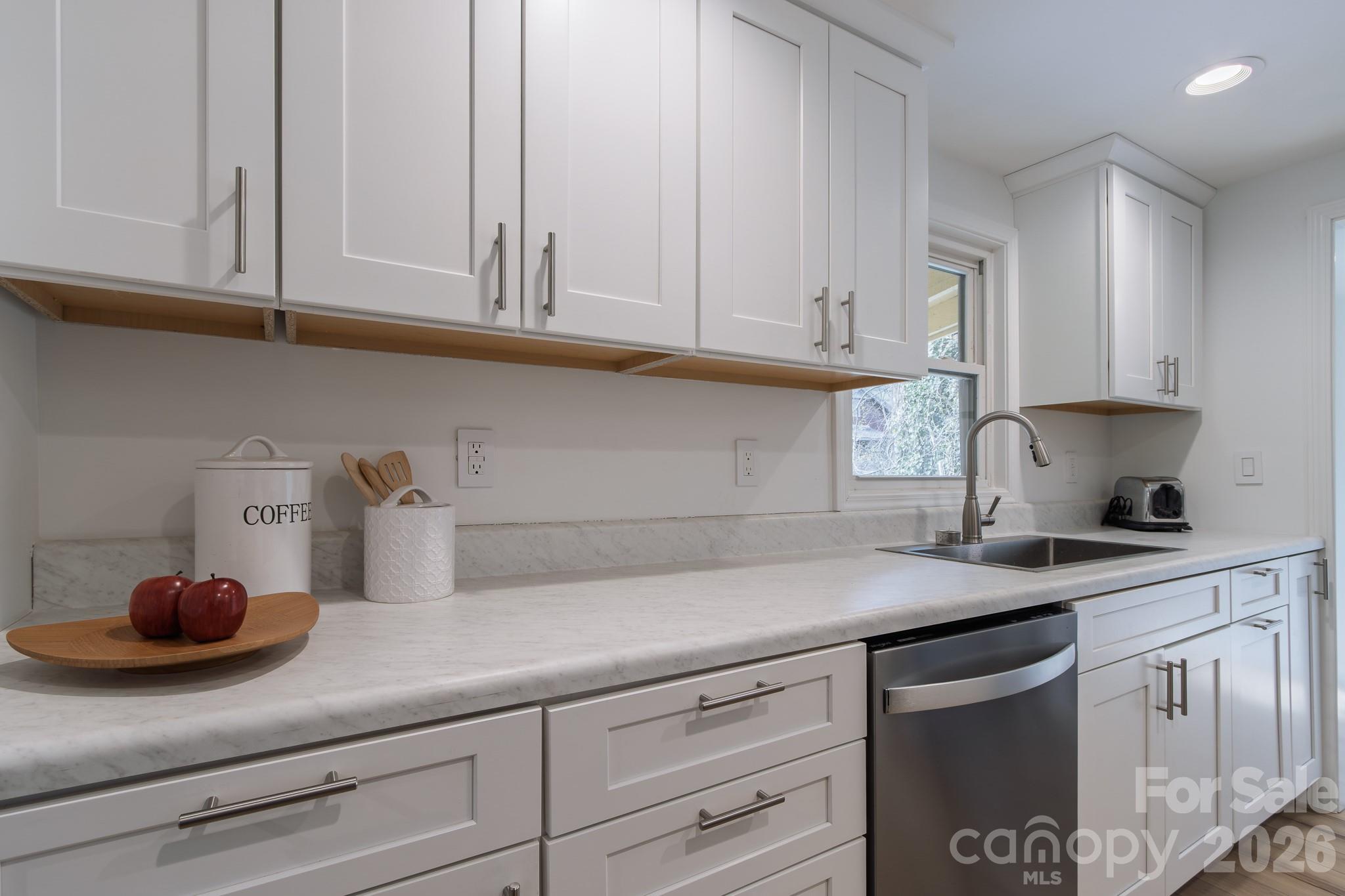 48 Elliott Road Brevard NC 28712