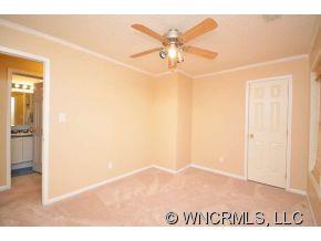11 Captains Drive Candler NC 28715