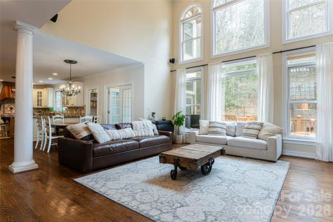 39 Windover Drive Asheville NC 28803