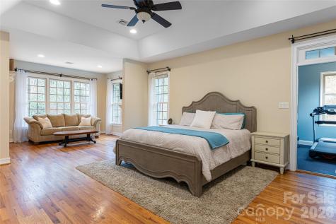 39 Windover Drive Asheville NC 28803