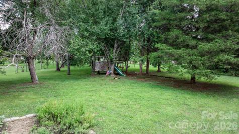 1221 Willow Creek Drive Newton NC 28658