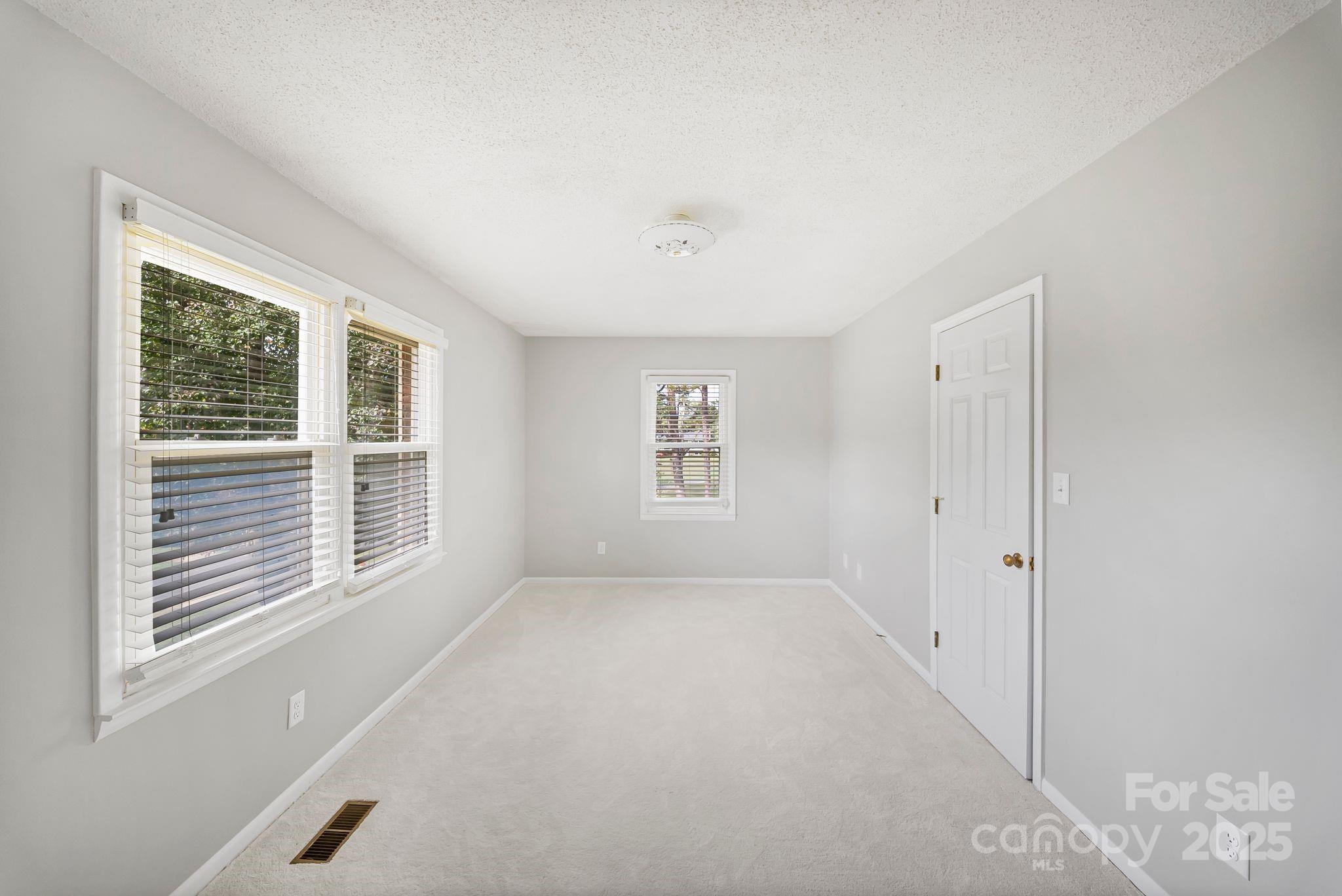 16 Sun Valley Court Alexander NC 28701