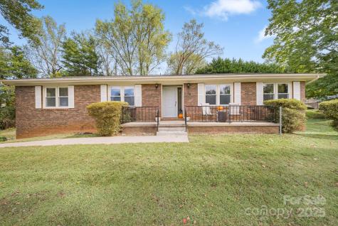 16 Sun Valley Court Alexander NC 28701