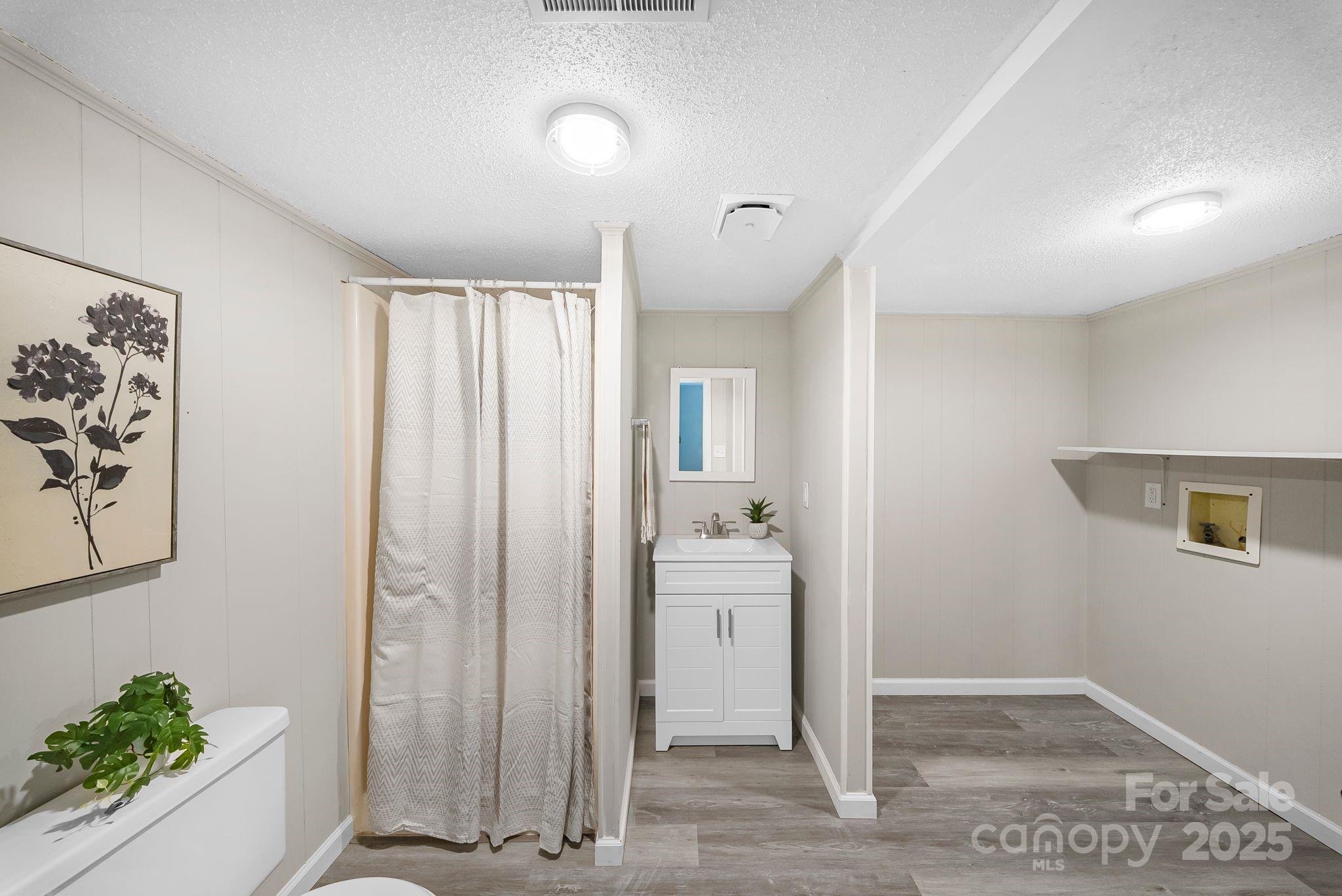 16 Sun Valley Court Alexander NC 28701