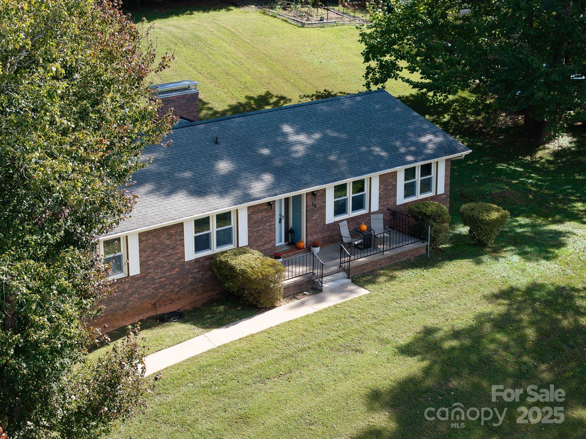 16 Sun Valley Court Alexander NC 28701
