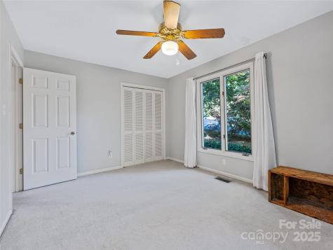 31 Shorewood Drive Asheville NC 28804