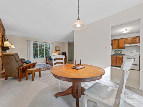 31 Shorewood Drive Asheville NC 28804