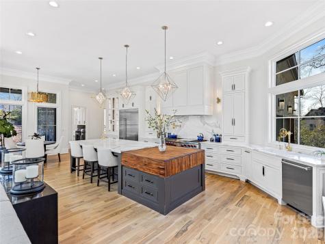 1905 White Tree Trail Arden NC 28704